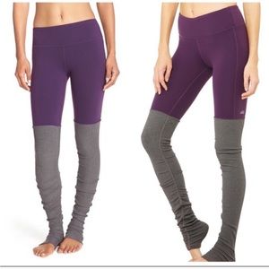 Alo Yoga Goddess purple ribbed leggings
